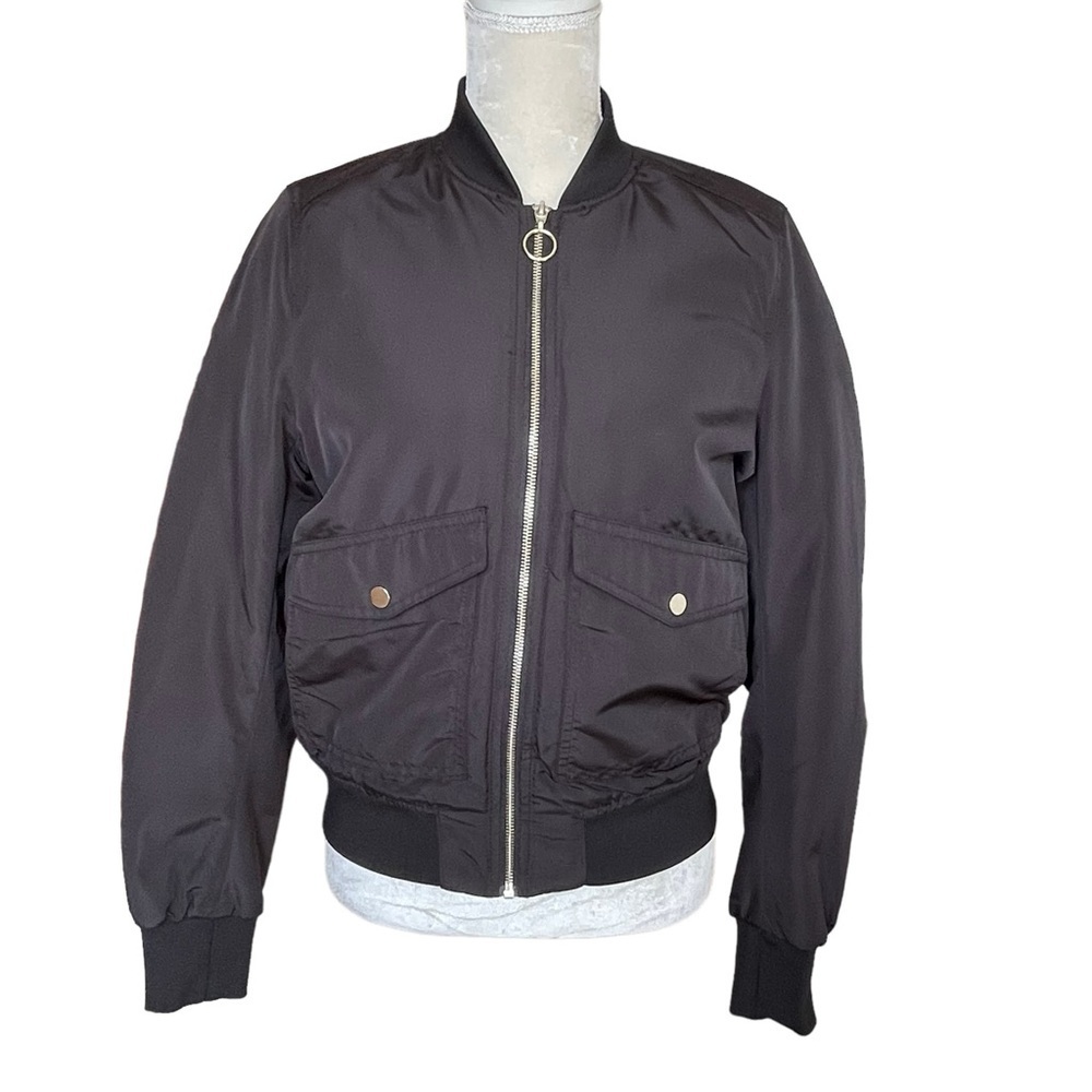Divided by H&M Women’s Black Bomber Jacket Size 8 Full Zip Ruched Sleeve Pocket